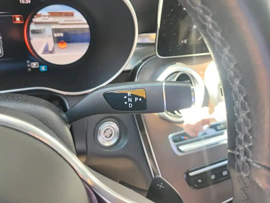 Mercedes-Benz GLC 2020 — фото 16
