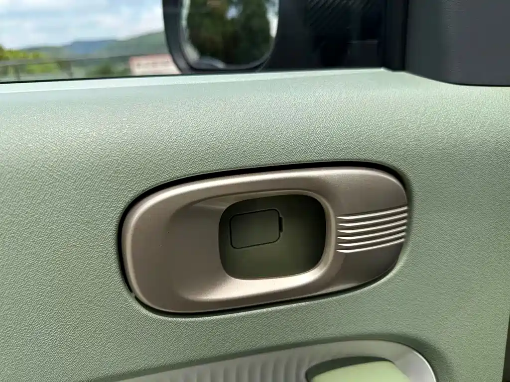 Geely Galaxy Panda 2025 — фото 14