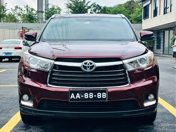 Toyota Highlander 2015