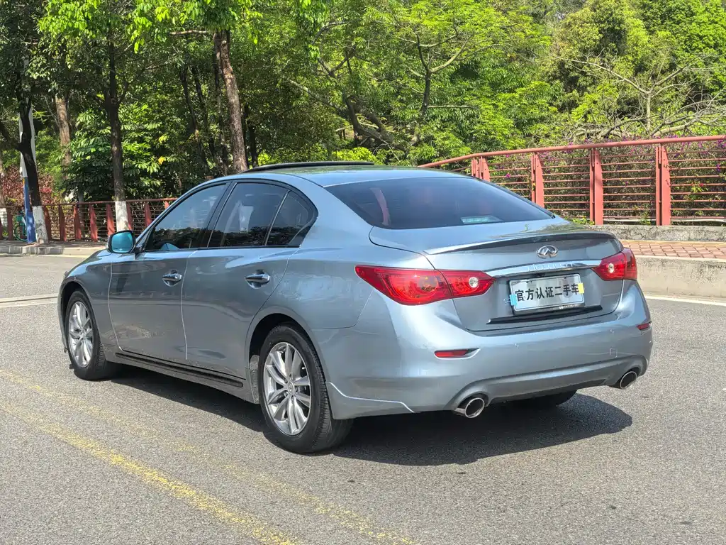 Infiniti Q50L 2015 — фото 8
