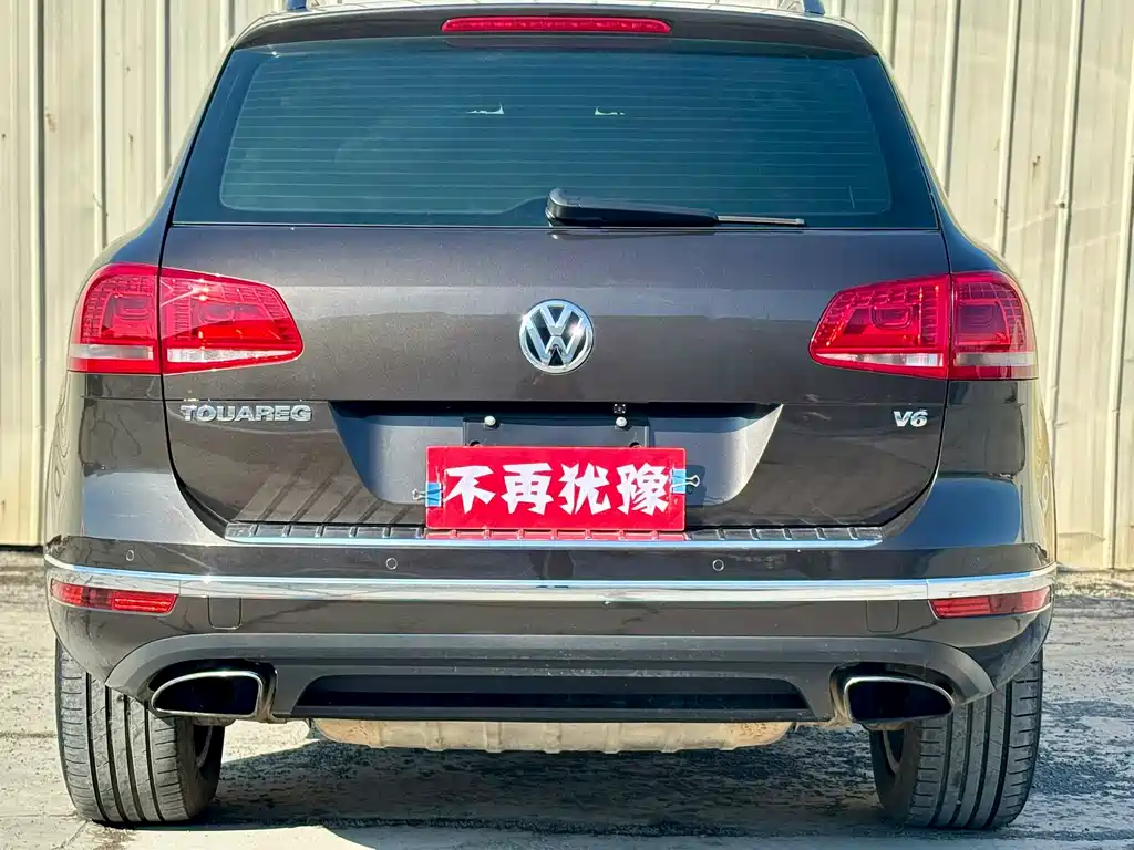 Volkswagen Touareg 2016 — фото 8
