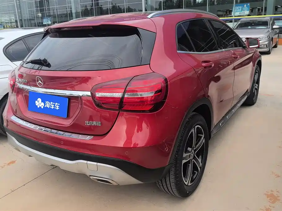 Mercedes-Benz GLA 2018 — фото 3