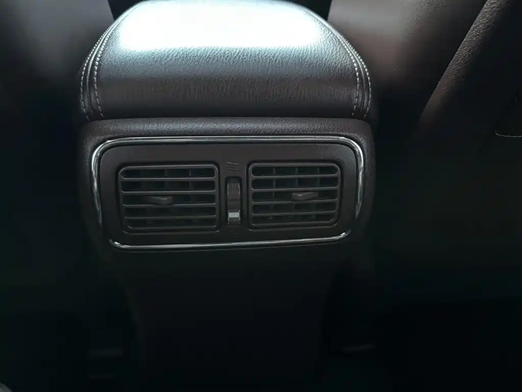 Infiniti QX50 2017 — фото 17