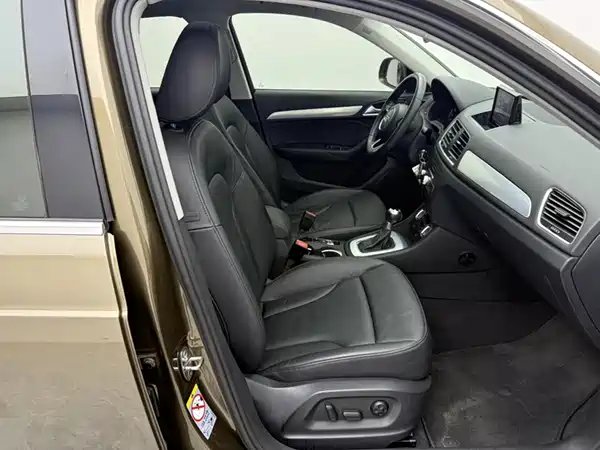 Audi Q3 2015