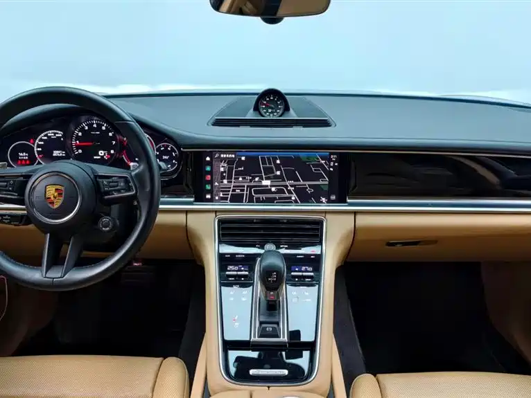 Porsche Panamera 2022 — фото 10