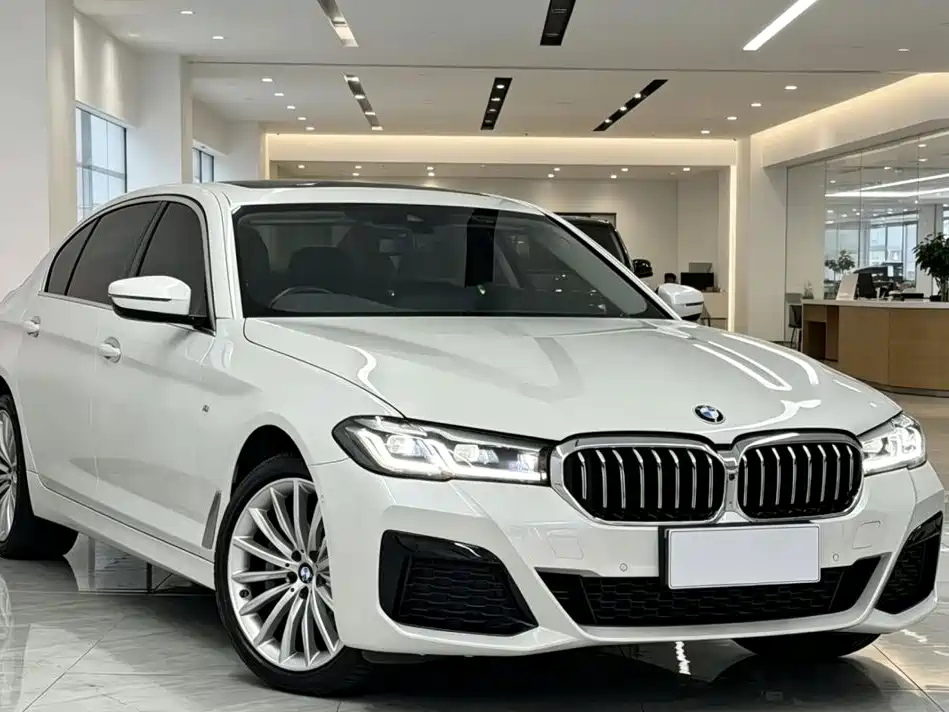 BMW 5 Series 2022