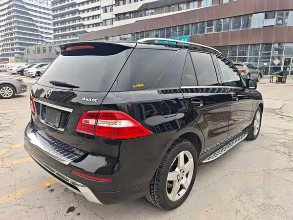 Mercedes-Benz M-Class 2014