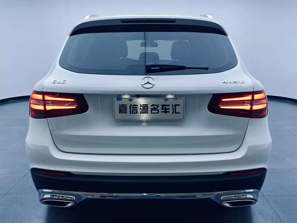 Mercedes-Benz GLC 2016 — фото 11