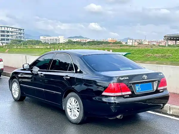 Toyota Crown 2007