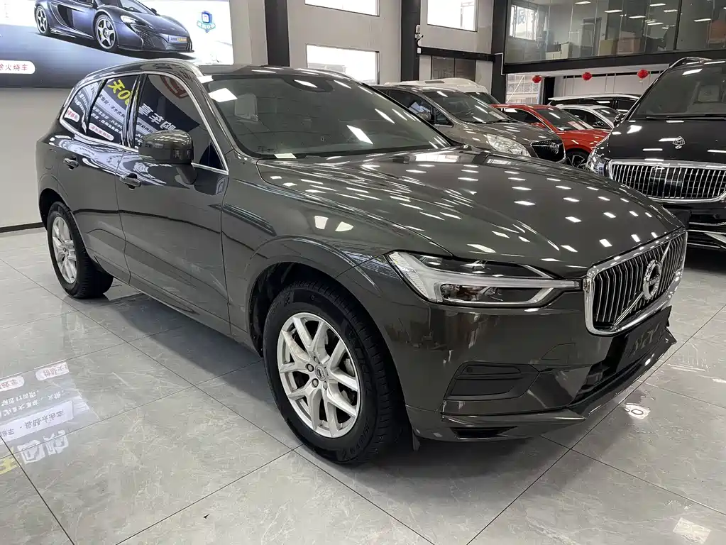 Volvo XC60 2019