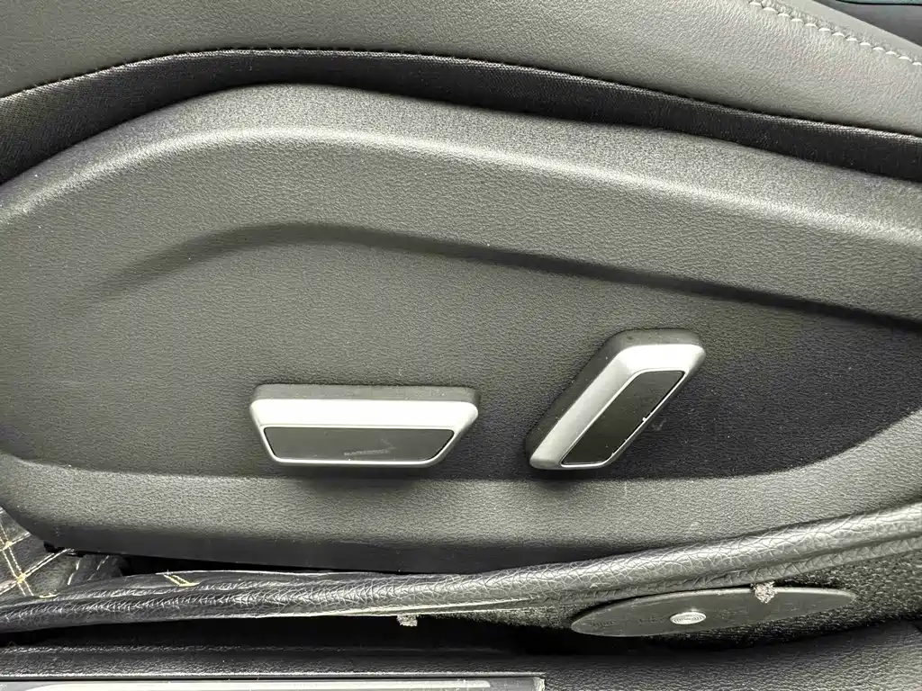 Geely Emgrand L 2022 — фото 11