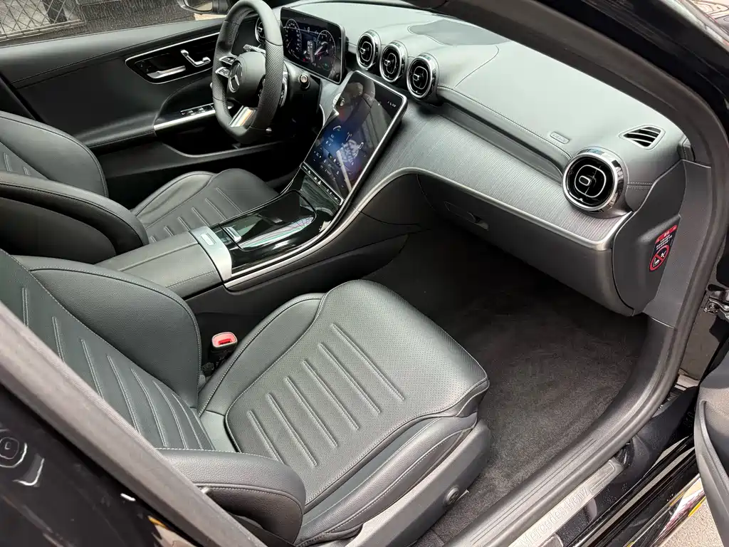 Mercedes-Benz C-Class 2022 — фото 14