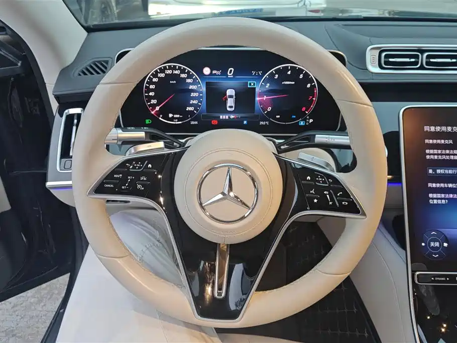 Mercedes-Benz S-Class 2023 — фото 15