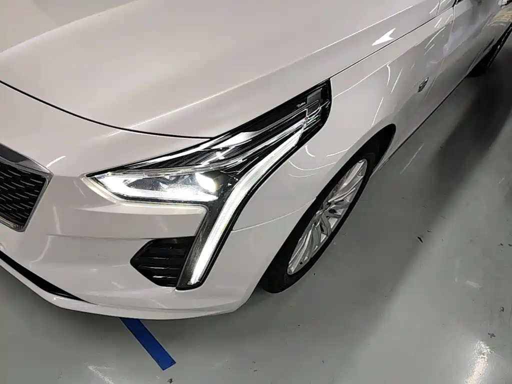 Cadillac CT6 2020 — фото 24