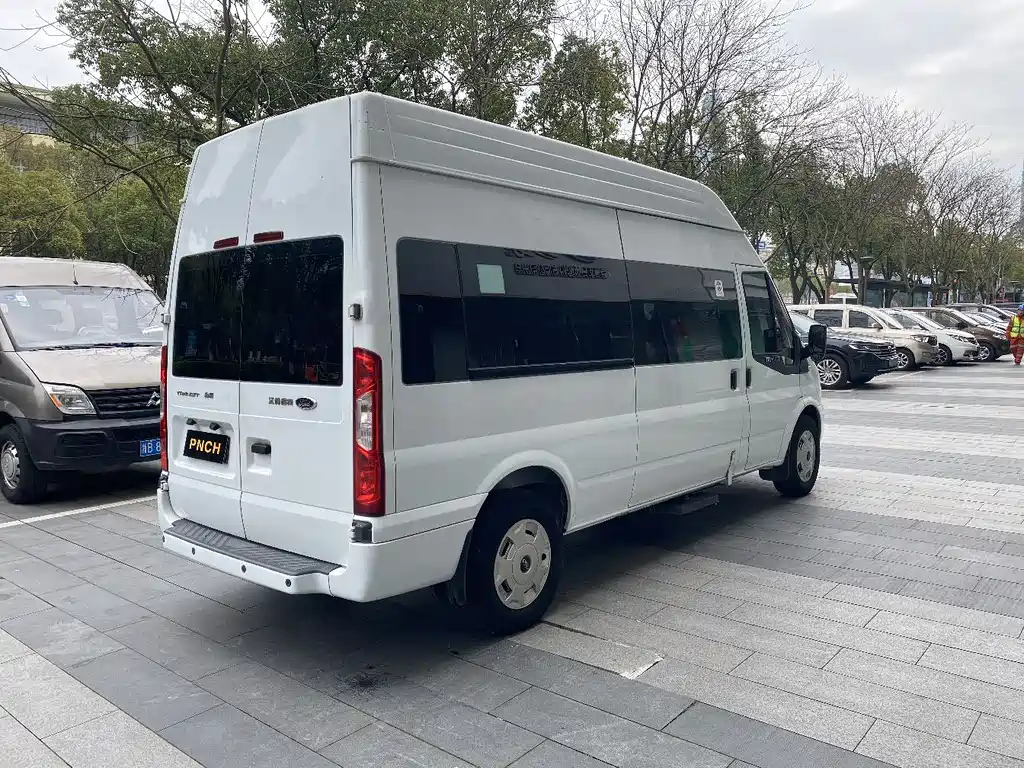Ford Transit Custom 2020 — фото 15