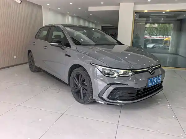 Volkswagen Golf 2023