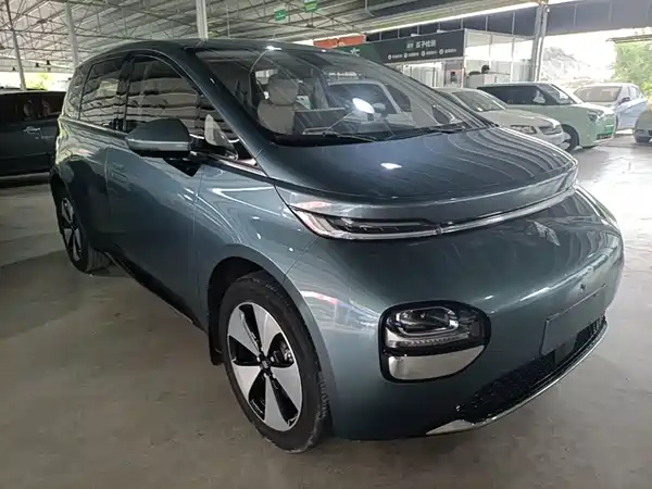 Baojun Yunduo 2023
