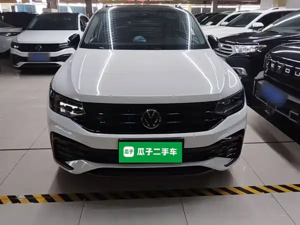 Volkswagen Tiguanx 2023