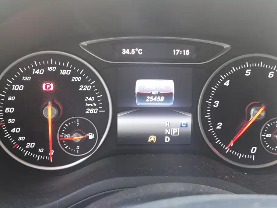 Mercedes-Benz B-Class 2018 — фото 14