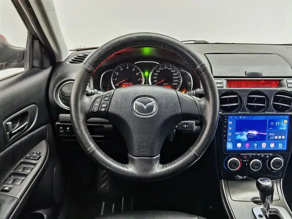 Mazda 6 2014 — фото 11