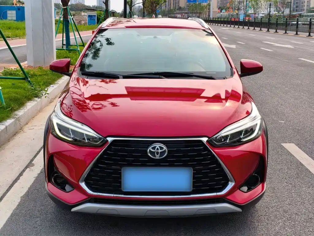 Toyota Yaris L 2020 — фото 22