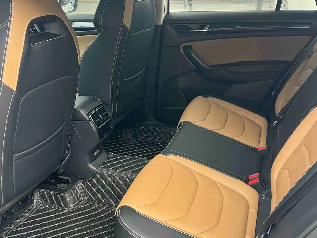 Skoda Kodiak GT 2020 — фото 8