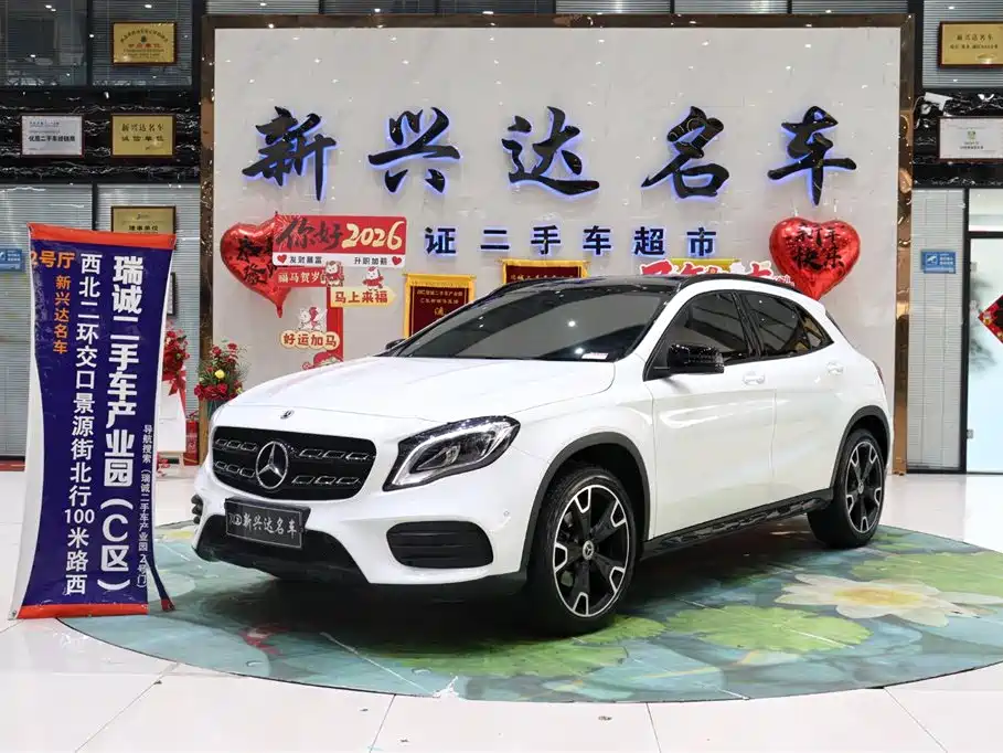 Mercedes-Benz GLA 2019 — фото 1