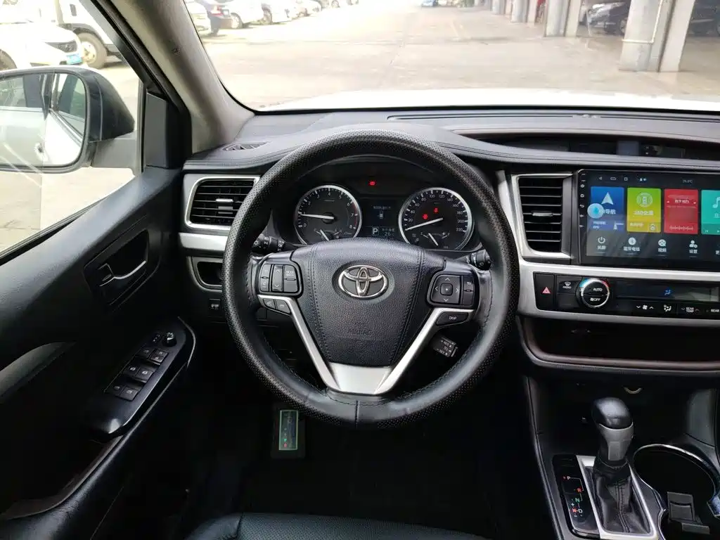 Toyota Highlander 2018