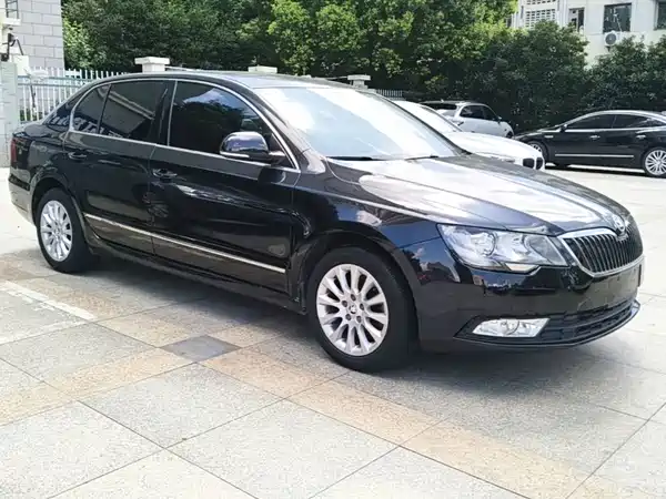 Skoda Superb 2015