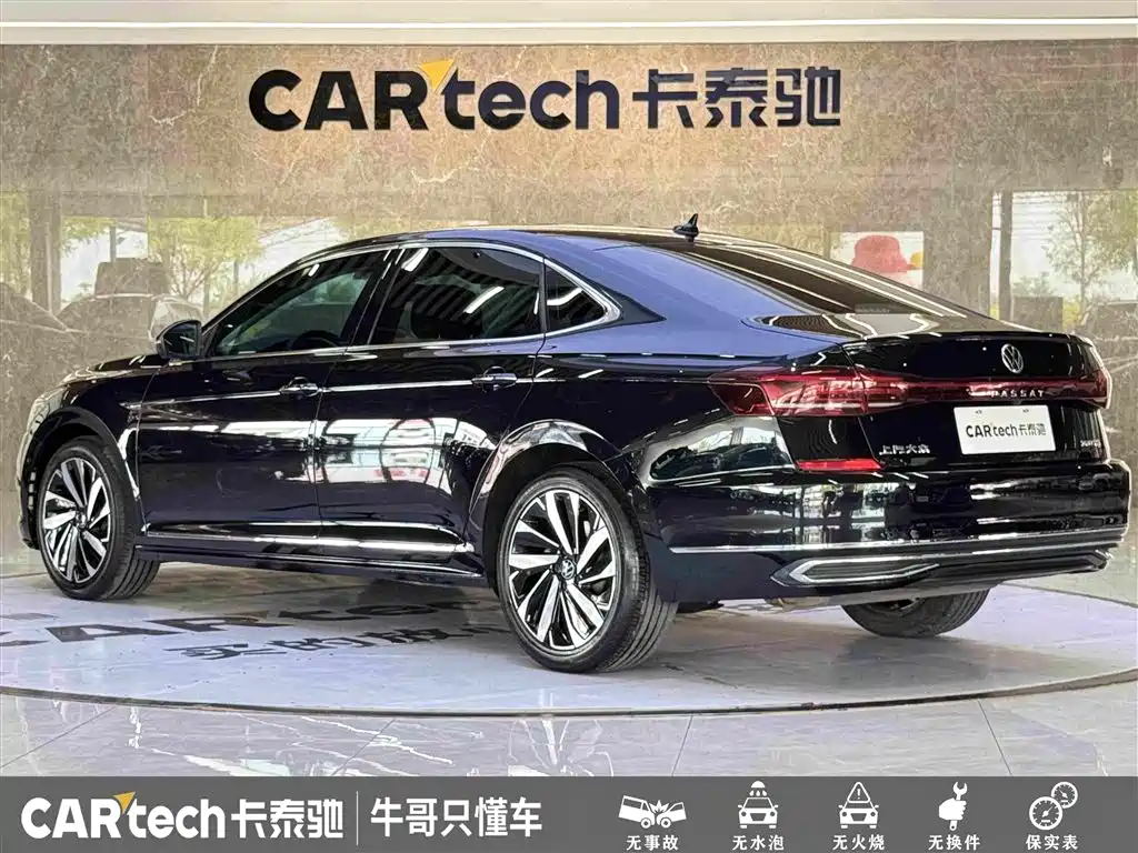 Volkswagen Passat 2023 — фото 6