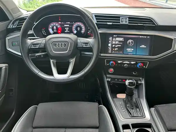 Audi Q3 2022