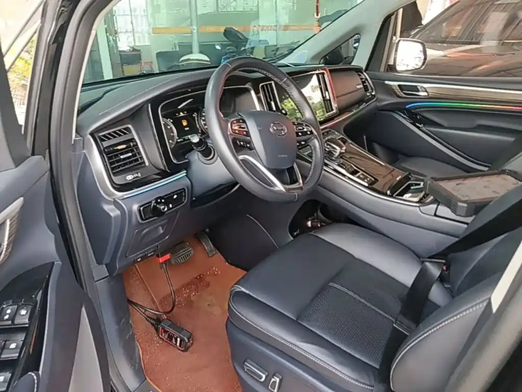 GAC Trumpchi M8 2022 — фото 15