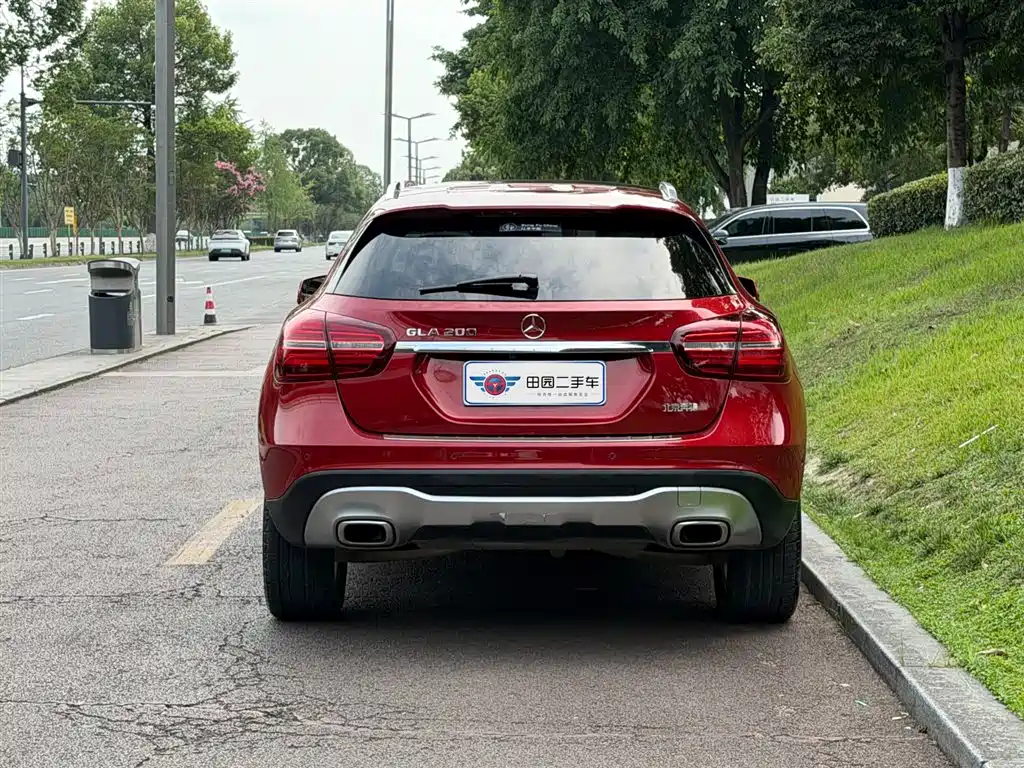 Mercedes-Benz GLA 2017