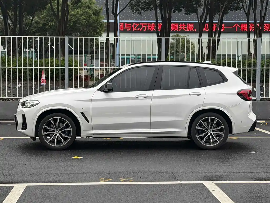 BMW X3 2023 — фото 8