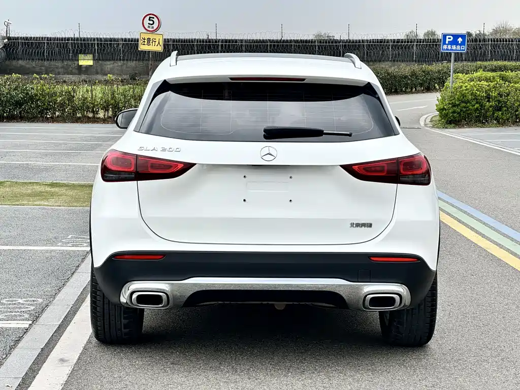 Mercedes-Benz GLA 2022