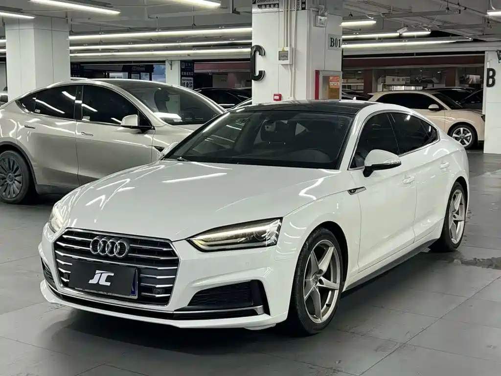 Audi A5 2018 — фото 1