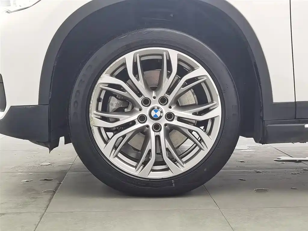 BMW X1 2019 — фото 17