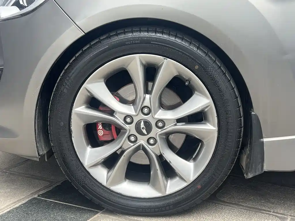 Hyundai Veloster 2017 — фото 18