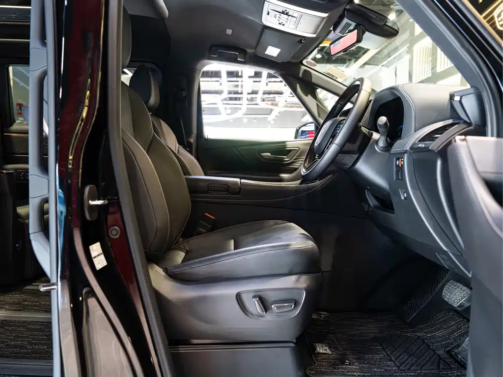 Toyota Alphard 2026 — фото 18