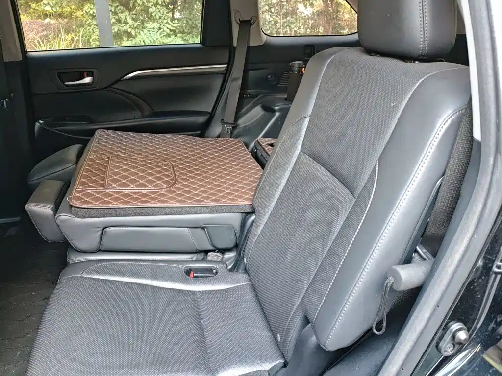 Toyota Highlander 2018 — фото 15
