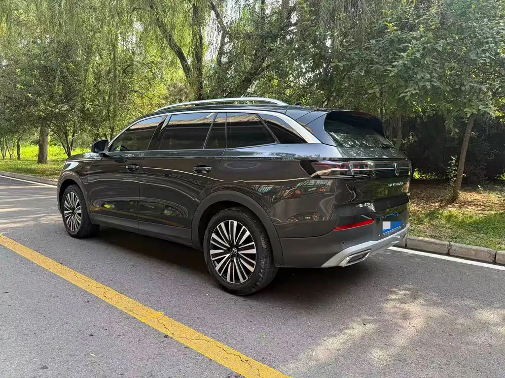 Volkswagen Tavendor 2023