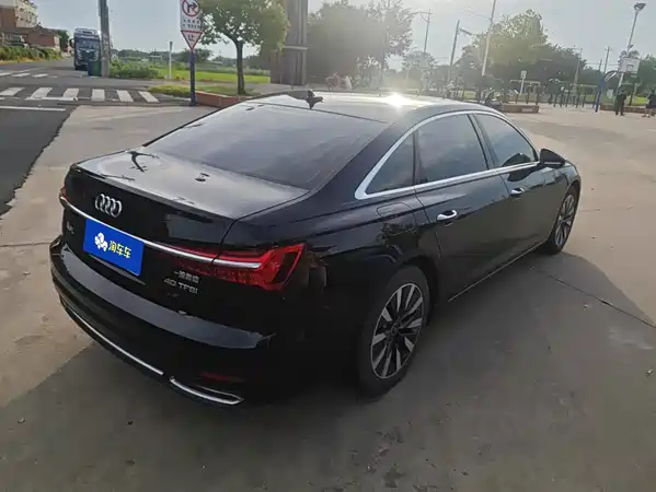 Audi A6L 2022