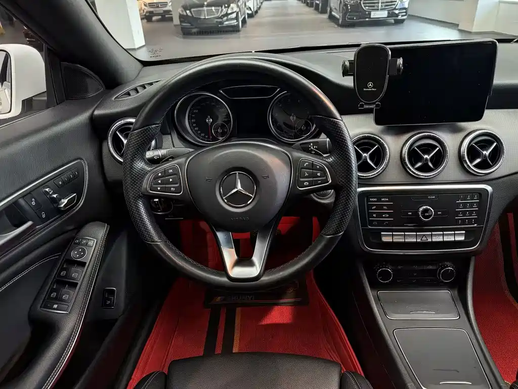 Mercedes-Benz CLA 2018 — фото 9