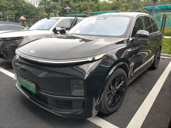 Li Auto L8 2024