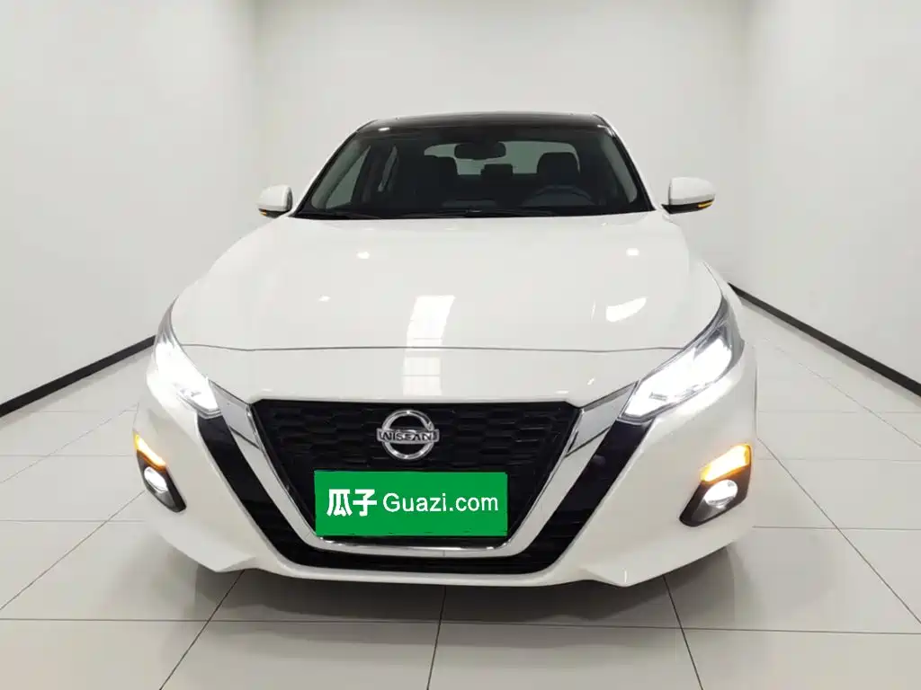 Nissan Teana 2022