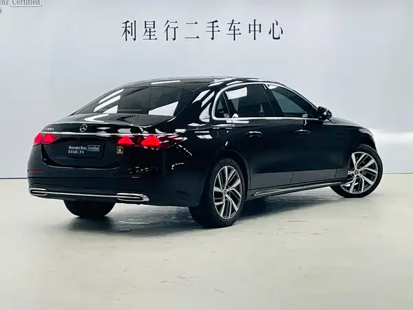 Mercedes-Benz E-Class 2024