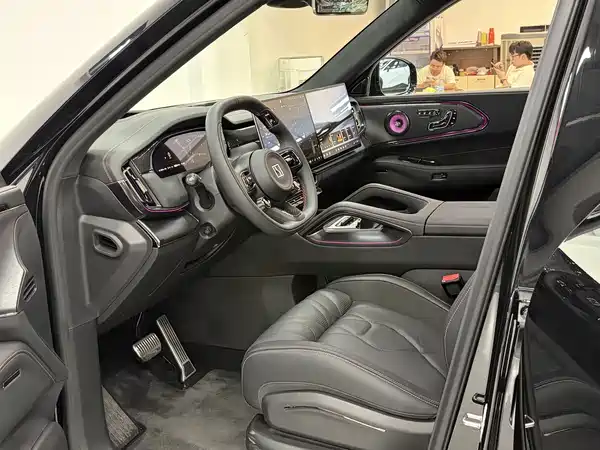 Zeekr 8X 2026