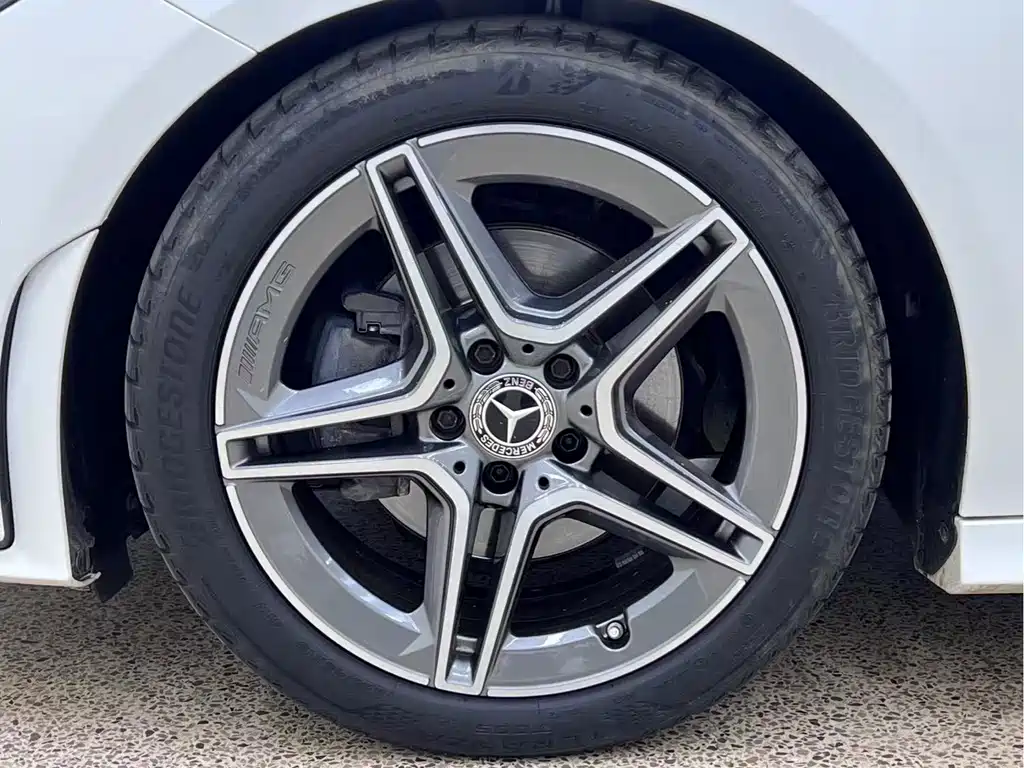 Mercedes-Benz CLA 2023 — фото 6