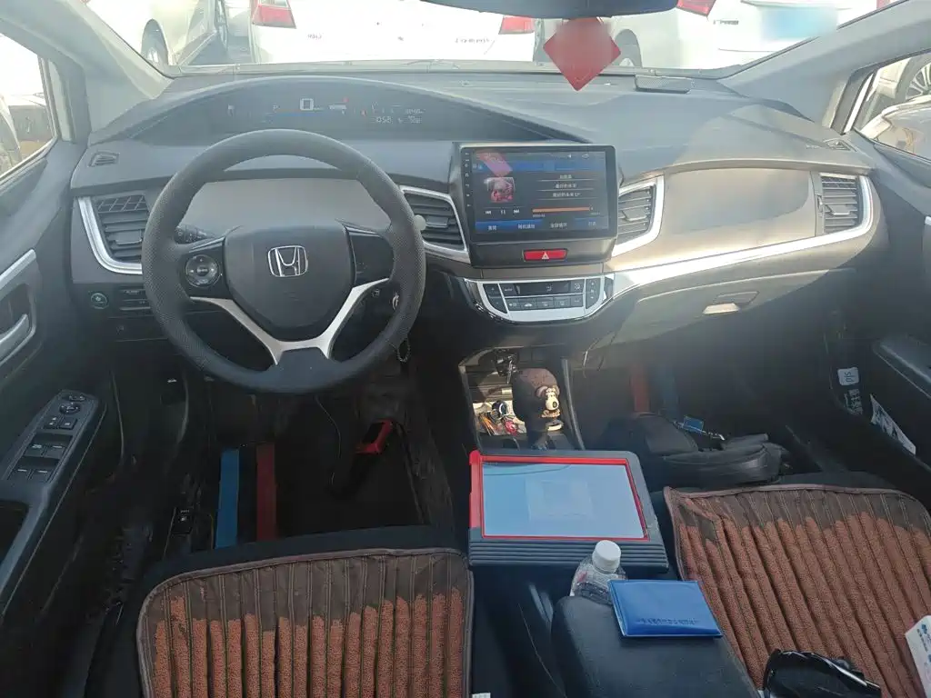 Honda Jade 2018 — фото 10