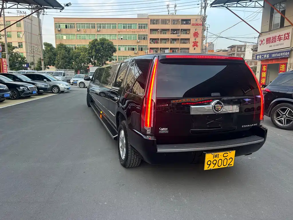 Cadillac Escalade 2014